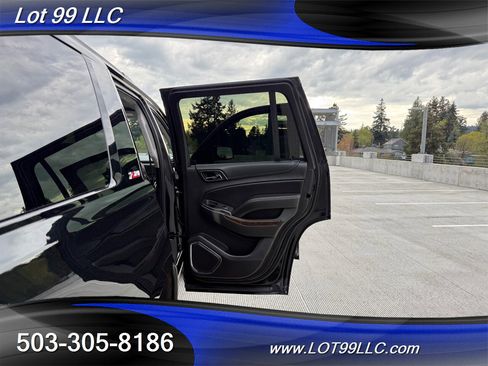 Used 2017 Chevrolet Tahoe LT w/ Z71 Midnight Edition image 38