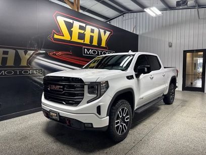 Used 2025 GMC Sierra 1500 AT4 w/ AT4 Premium Package