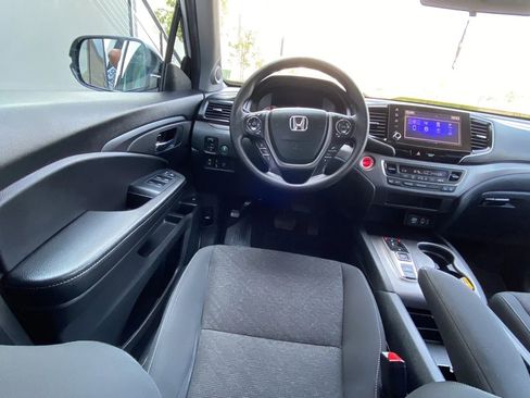 Used 2023 Honda Ridgeline Sport image 22