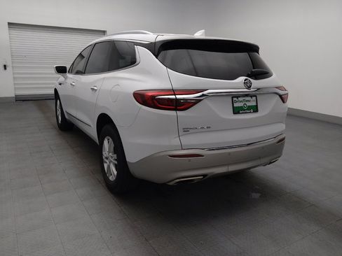 Used 2020 Buick Enclave Essence w/ Sound and Sites Package AWD/4WD image 5