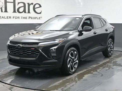 New 2026 Chevrolet Trax RS w/ Sunroof Package image 12