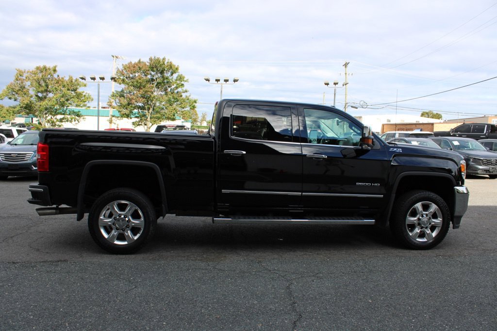 Used 2018 GMC Sierra 2500 SLT AWD/4WD image 8