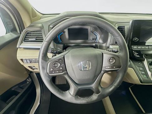 Certified 2024 Honda Odyssey EX-L image 26
