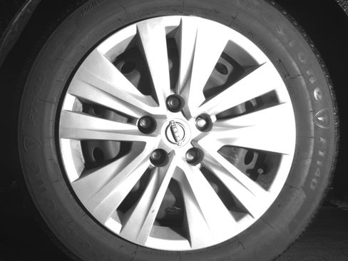 Used 2025 Nissan Sentra S FWD image 12