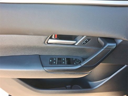 Used 2024 MAZDA CX-50 AWD 2.5 S w/ Preferred Package image 12