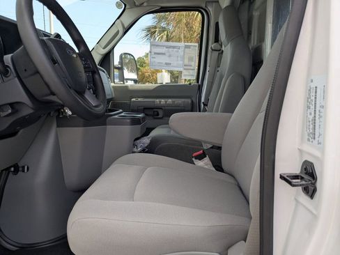 New 2026 Ford E-350 and Econoline 350 Super Duty w/ Power Equipment Group image 18