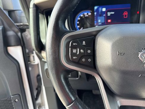 Used 2024 Ford Bronco Wildtrak AWD/4WD image 26