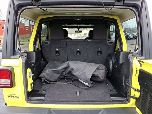 Certified 2023 Jeep Wrangler Sport S image 30