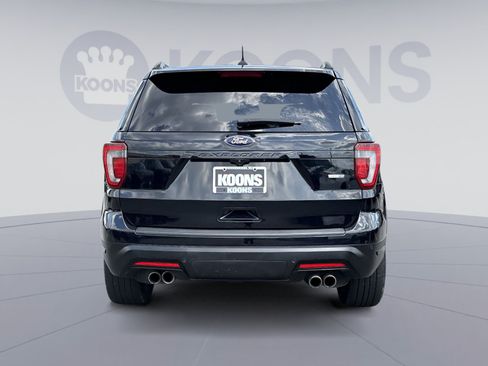 Used 2018 Ford Explorer Sport w/ Equipment Group 401A AWD/4WD image 5