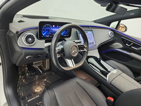 Used 2023 Mercedes-Benz EQS 450+ 4MATIC Sedan image 9