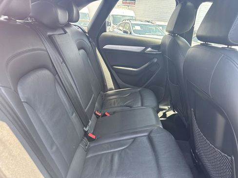 Used 2017 Audi Q3 2.0T Premium w/ Convenience Package FWD image 10