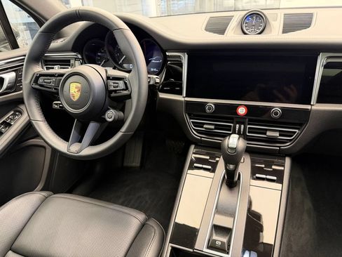 Used 2026 Porsche Macan Turbo AWD/4WD image 14