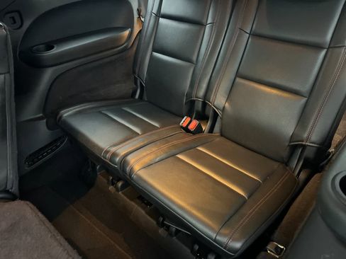 Used 2024 Dodge Durango GT image 15