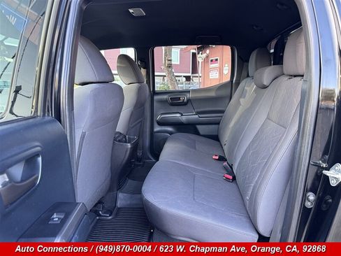 Used 2016 Toyota Tacoma TRD Off-Road w/ Towing Package RWD image 9