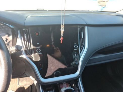 Used 2020 Subaru Outback Premium image 21