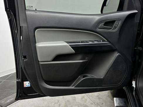 Used 2020 Chevrolet Colorado W/T w/ WT Convenience Package image 10