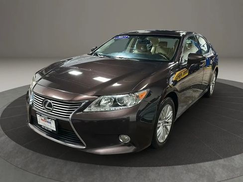 Used 2013 Lexus ES 350 w/ Luxury Pkg image 1