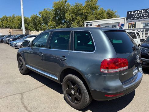 Used 2006 Volkswagen Touareg V6 AWD/4WD image 9