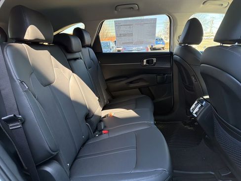 New 2026 Kia Sorento S AWD/4WD image 14