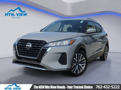 Used 2022 Nissan Kicks SV