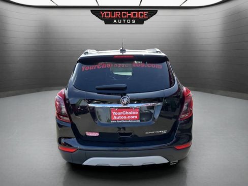 Used 2022 Buick Encore Preferred image 4