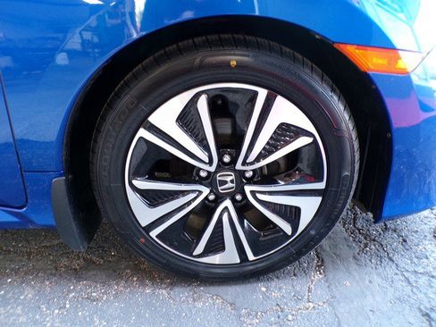 Used 2018 Honda Civic EX-T image 24