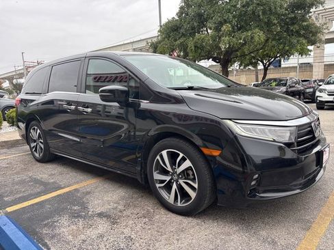 Used 2021 Honda Odyssey Touring image 6