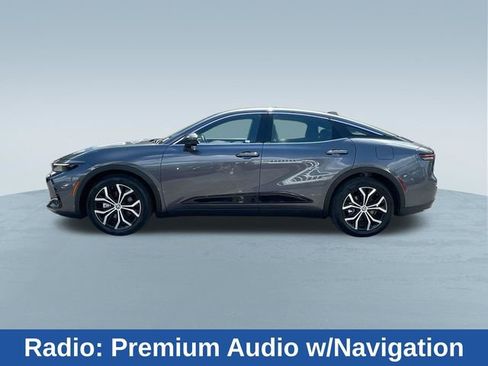 Used 2024 Toyota Crown AWD/4WD image 8