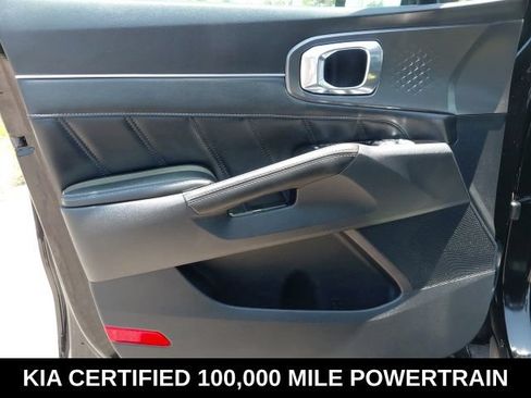 Certified 2023 Kia Sorento SX FWD image 21