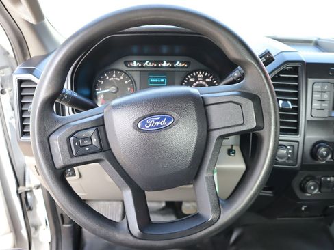 Used 2020 Ford F150 XL image 39
