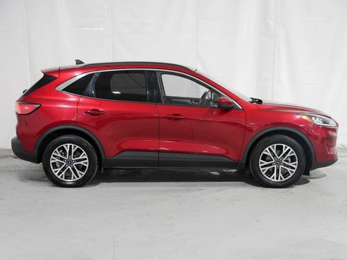 Used 2020 Ford Escape SEL AWD/4WD image 7