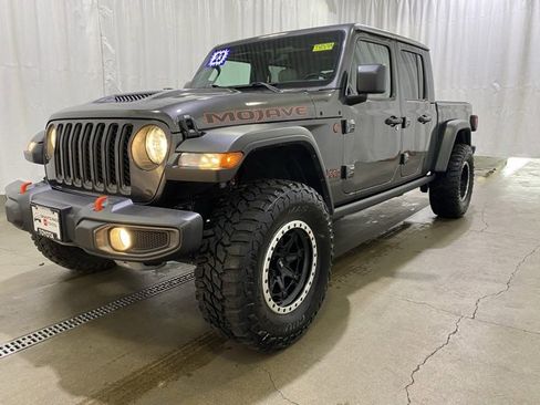 Used 2023 Jeep Gladiator Mojave w/ Cold Weather Group image 23