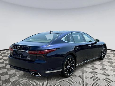 Used 2023 Lexus LS 500 AWD w/ Luxury Package image 2