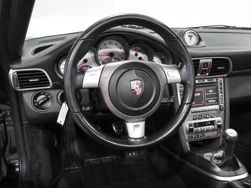 Used 2008 Porsche 911 Cabriolet image 8