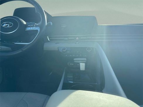 Used 2023 Hyundai Elantra Limited w/ Cargo Package image 14