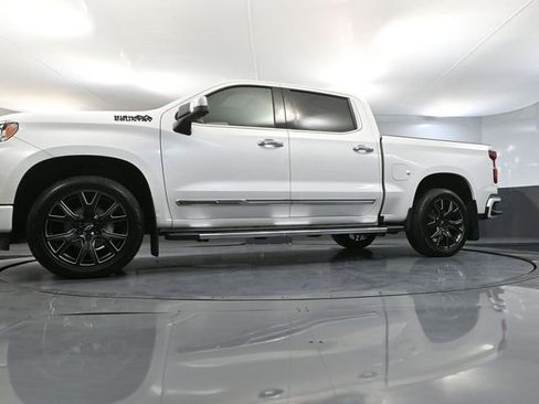 Used 2022 Chevrolet Silverado 1500 High Country image 63