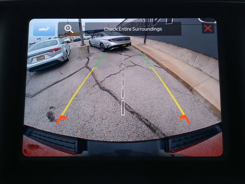 Used 2022 RAM 1500 Big Horn w/ Built-to-serve Edition image 12