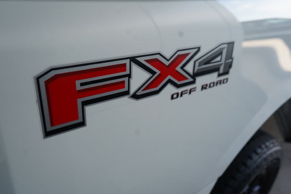 New 2026 Ford F250 XL w/ STX Appearance Package AWD/4WD image 9