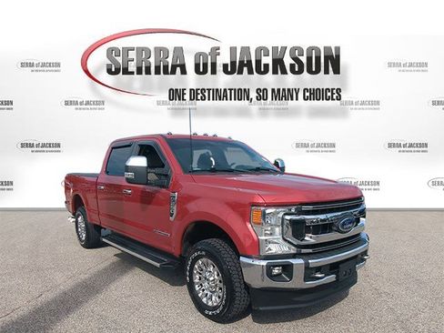 Used 2022 Ford F250 XLT w/ XLT Premium Package AWD/4WD image 2