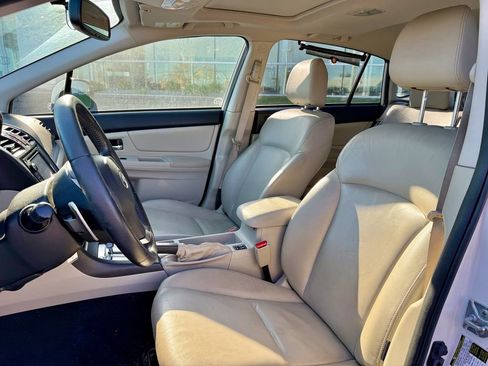 Used 2014 Subaru Crosstrek 2.0i Limited image 10