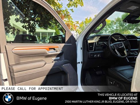 Used 2023 GMC Sierra 1500 Denali w/ Denali Reserve Package AWD/4WD image 23