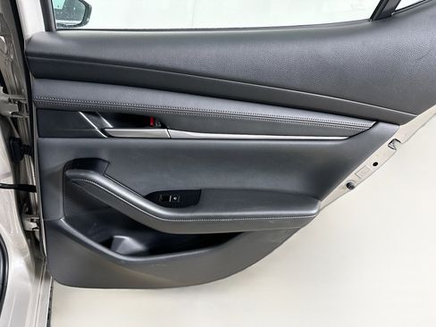 Used 2025 MAZDA MAZDA3 s Sport image 29