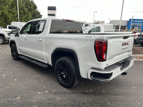 Used 2024 GMC Sierra 1500 Elevation image 8