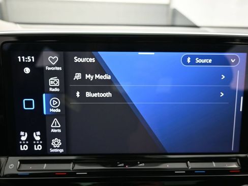 Used 2024 Volkswagen Atlas Cross Sport SEL AWD/4WD image 15