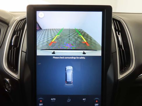 Used 2022 Ford Edge SEL w/ Convenience Package image 15