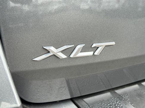 Certified 2022 Ford Explorer XLT w/ Equipment Group 202A image 11