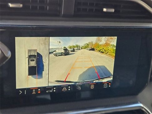 Used 2024 GMC Sierra 2500 Denali w/ Technology Package image 12