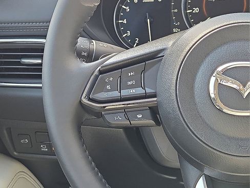 New 2025 MAZDA CX-5 AWD 2.5 S w/ Premium Plus Pkg image 17
