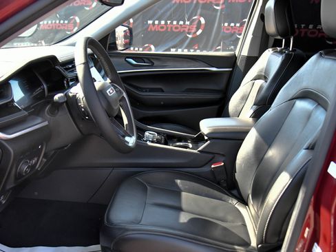 Used 2022 Jeep Grand Cherokee Limited 4xe w/ MOPAR Finishing Package image 19