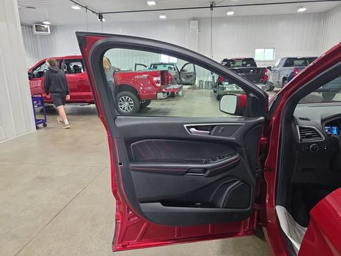 Used 2023 Ford Edge ST-Line AWD/4WD image 25